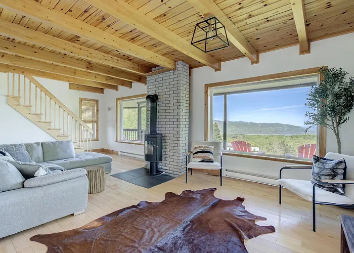 Cozy Haven With Spa & Stunning Views