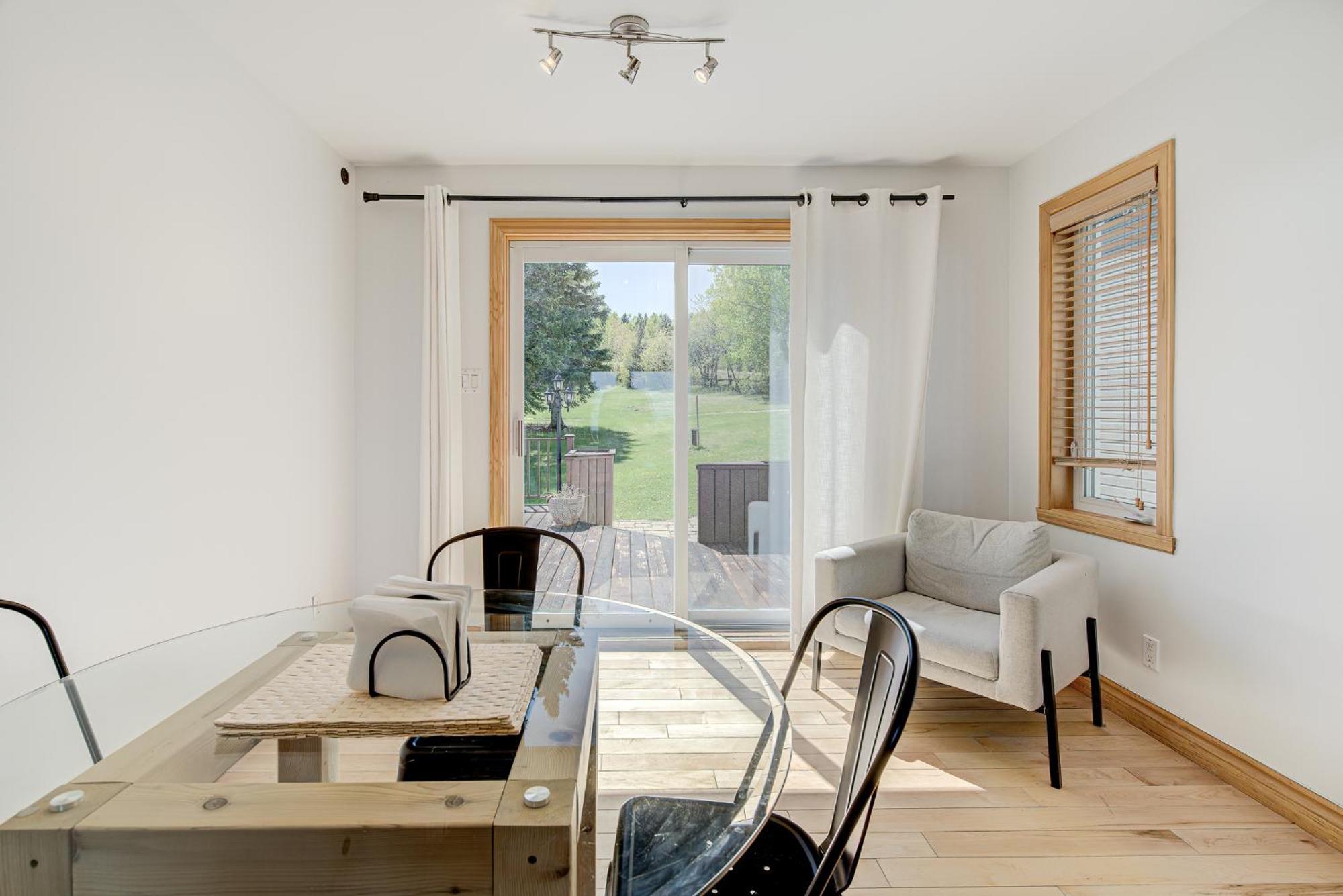 Cozy Haven With & Stunning Views Holiday home *